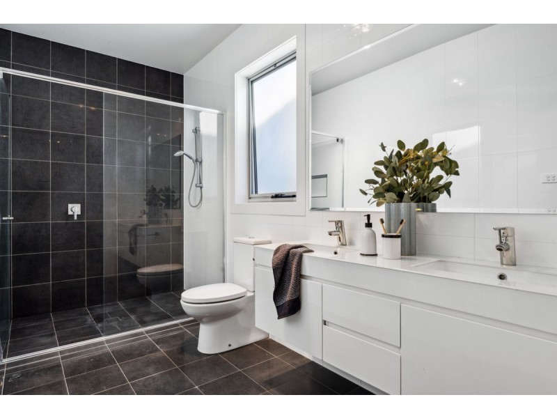 3 Denoon Street, Forde ACT 2914