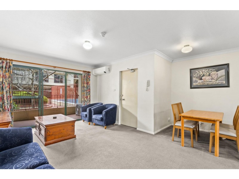 17/14 Boolee Street, Reid ACT 2612