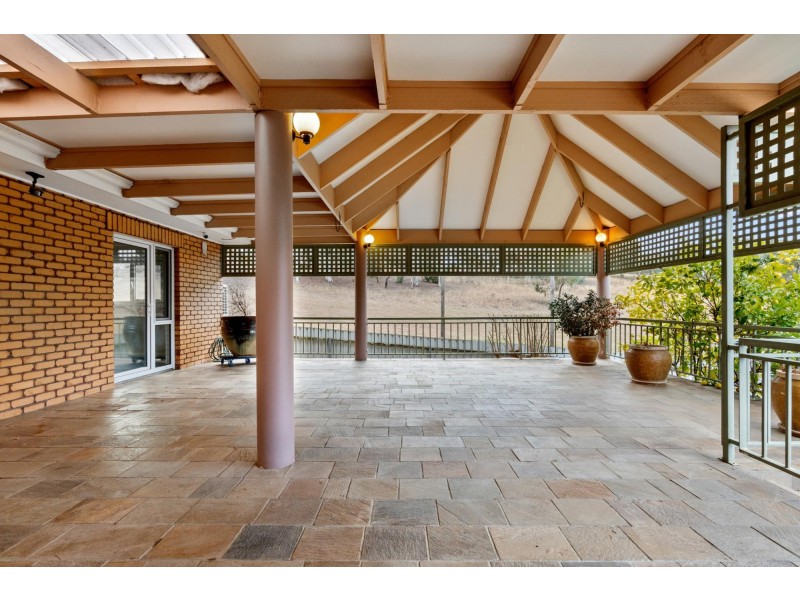 10 Claxton Crescent, Lyneham ACT 2602