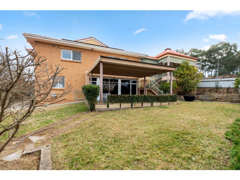 10 Claxton Crescent, Lyneham ACT 2602