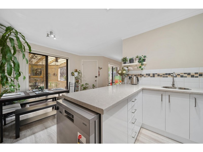 25 Troughton Street, Banks ACT 2906