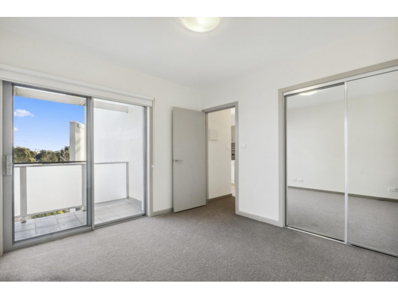 8/41 Clare Burton Crescent, Franklin ACT 2913