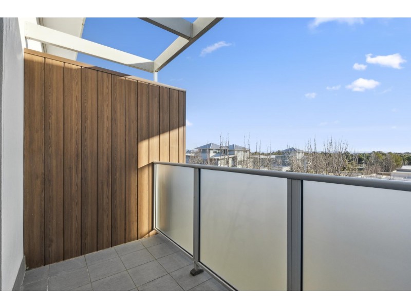 8/41 Clare Burton Crescent, Franklin ACT 2913