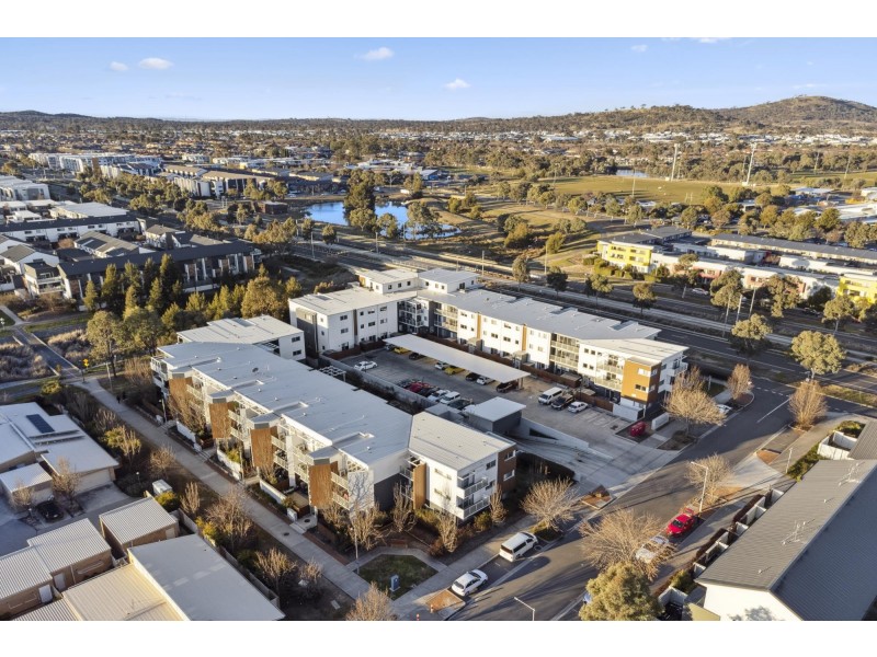 8/41 Clare Burton Crescent, Franklin ACT 2913
