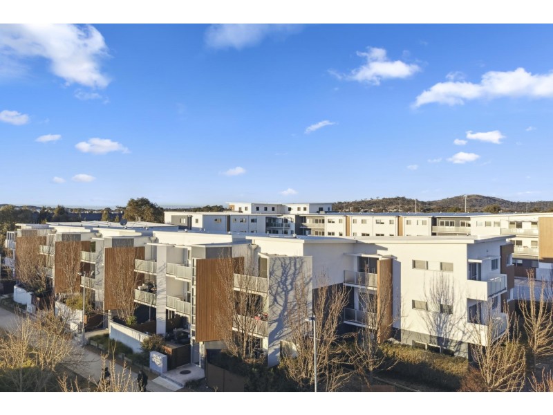 8/41 Clare Burton Crescent, Franklin ACT 2913