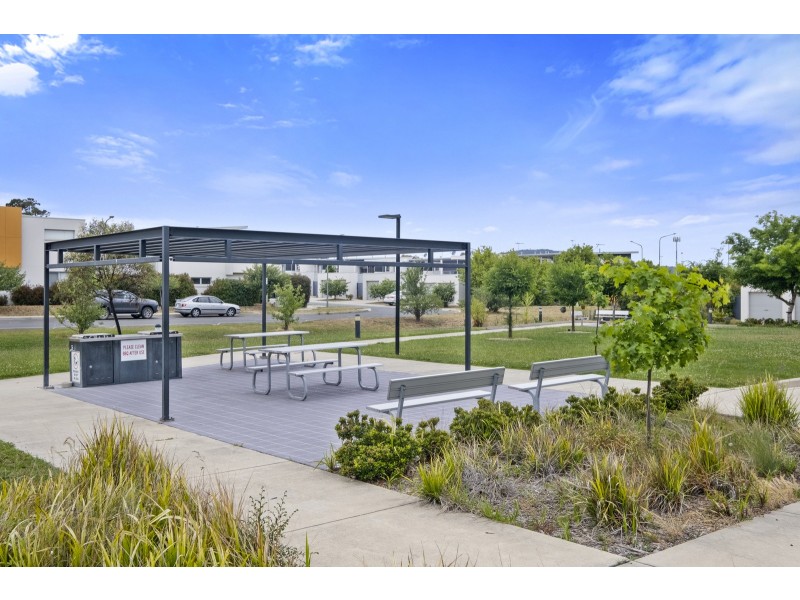 4/6 Sapling Street, Harrison ACT 2914