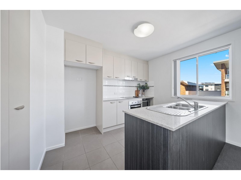 165/140 Thynne Street, Bruce ACT 2617