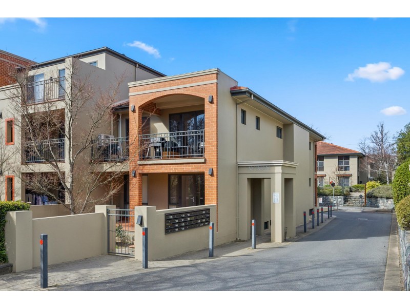 1/30 Watson Street, Turner ACT 2612