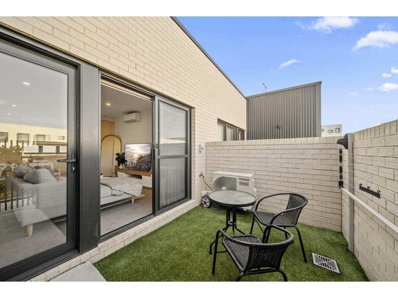 59/60 Kingsland Parade, Casey ACT 2913