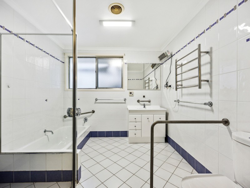 3 Pope Street, Hughes ACT 2605