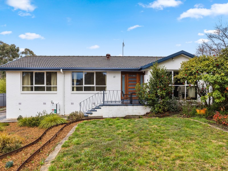 3 Pope Street, Hughes ACT 2605