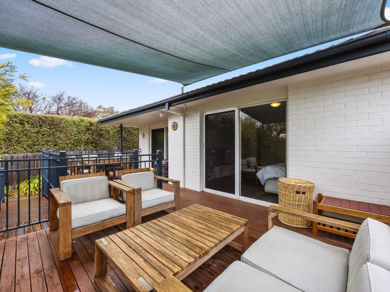 3 Pope Street, Hughes ACT 2605