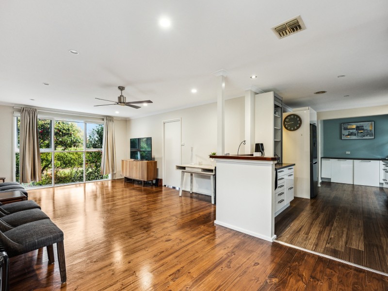 3 Pope Street, Hughes ACT 2605