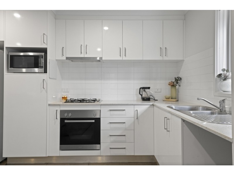 2/5 Arthur Street, Crestwood NSW 2620