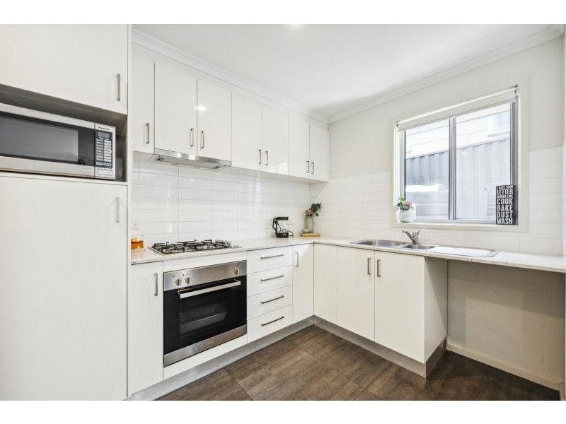 2/5 Arthur Street, Crestwood NSW 2620