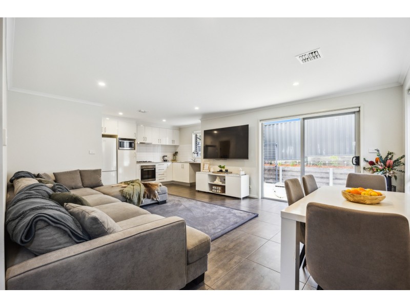 2/5 Arthur Street, Crestwood NSW 2620