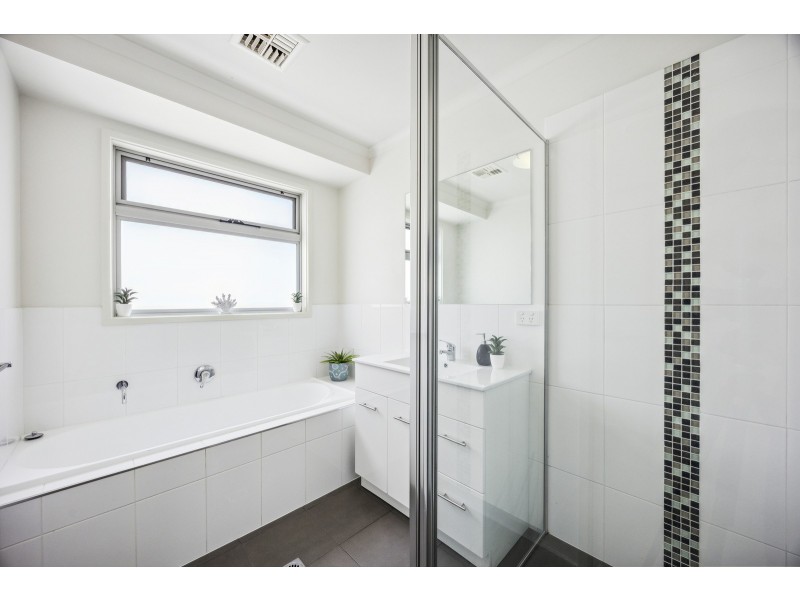 2/5 Arthur Street, Crestwood NSW 2620