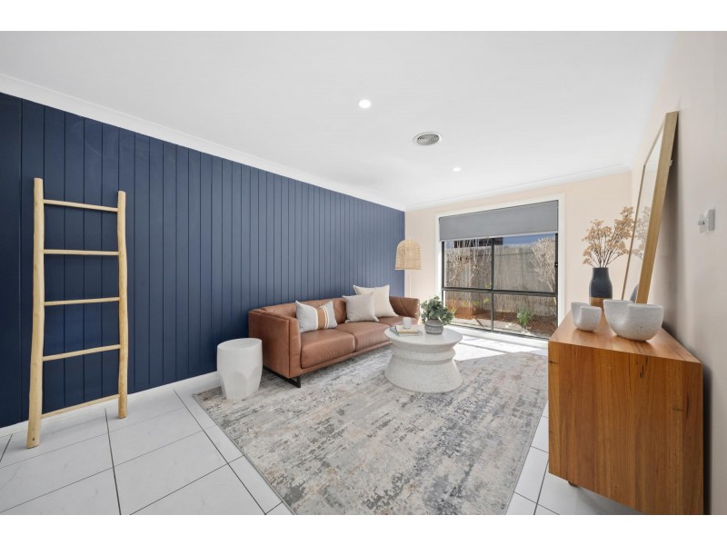 12 Alice Clarke Street, Casey ACT 2913