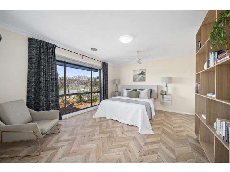 12 Alice Clarke Street, Casey ACT 2913