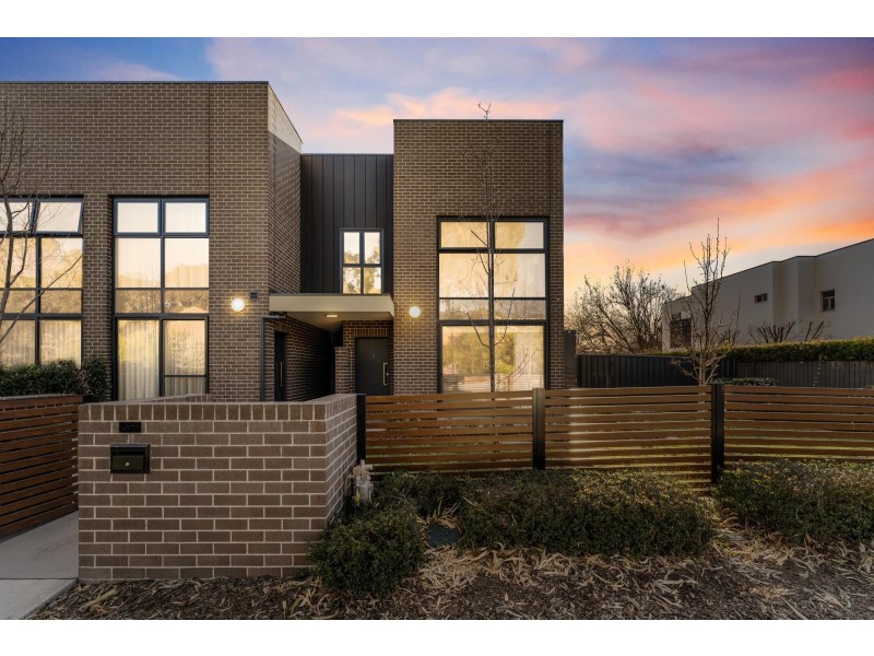 1/9 Oliver Street, Lyneham ACT 2602