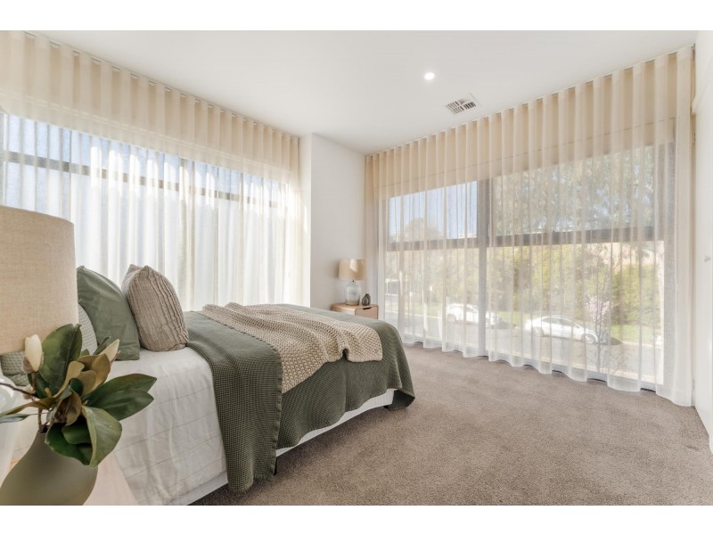 1/9 Oliver Street, Lyneham ACT 2602