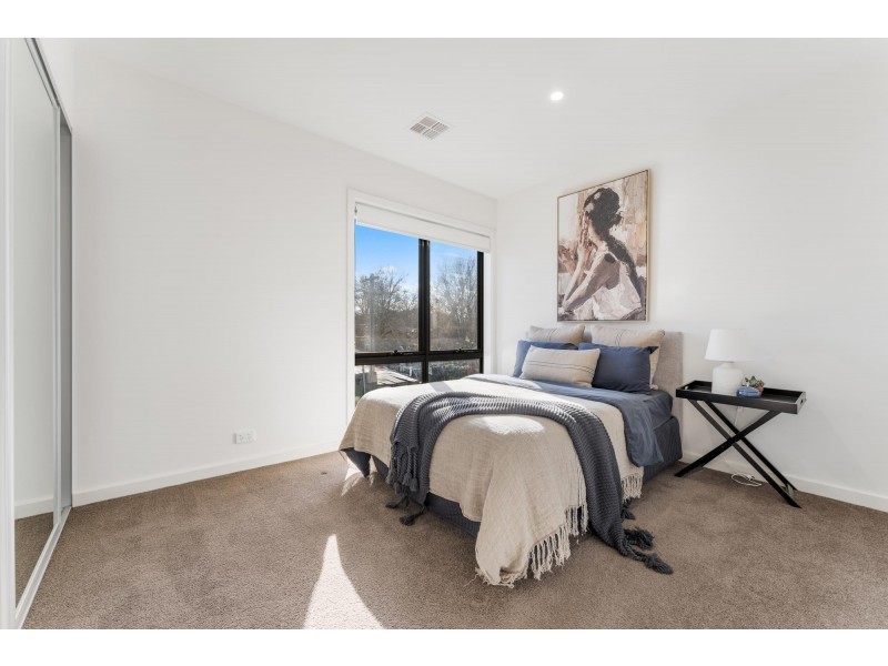 1/9 Oliver Street, Lyneham ACT 2602