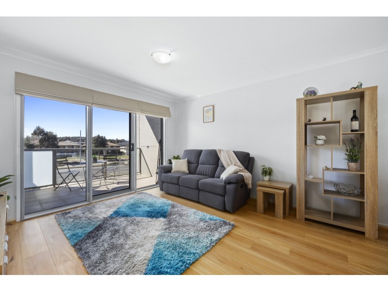 56/75 Elizabeth Jolley Crescent, Franklin ACT 2913