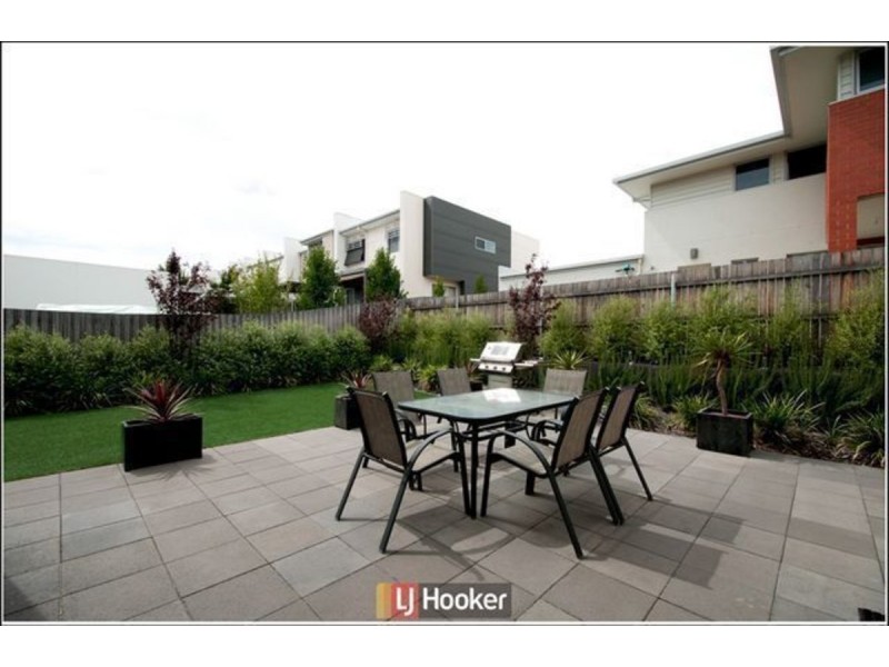 21 Abena Avenue, Crace ACT 2911