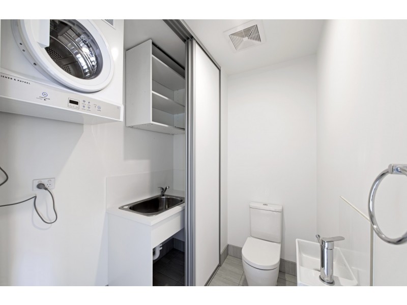 31/135 Easty Street, Phillip ACT 2606