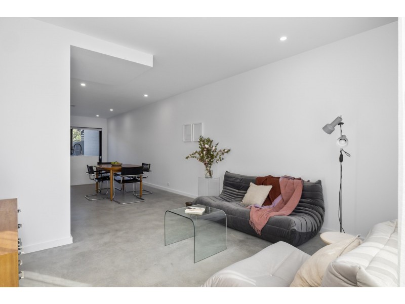 2/3 Lowrie Street, Dickson ACT 2602