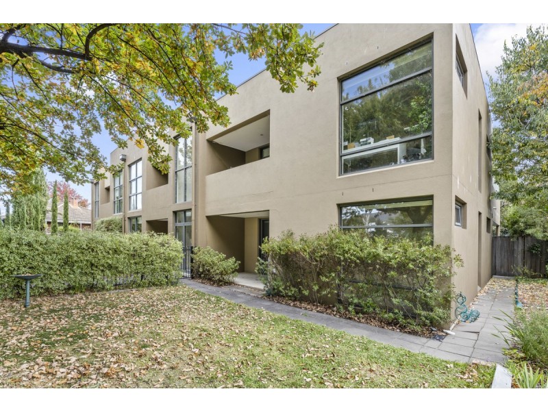 5/135 Limestone Avenue, Braddon ACT 2612