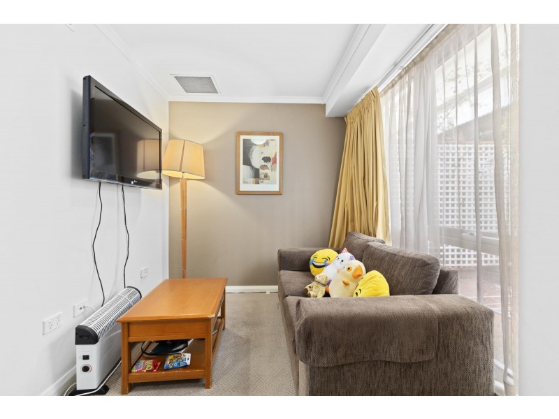 220/2 Akuna Street, City ACT 2601