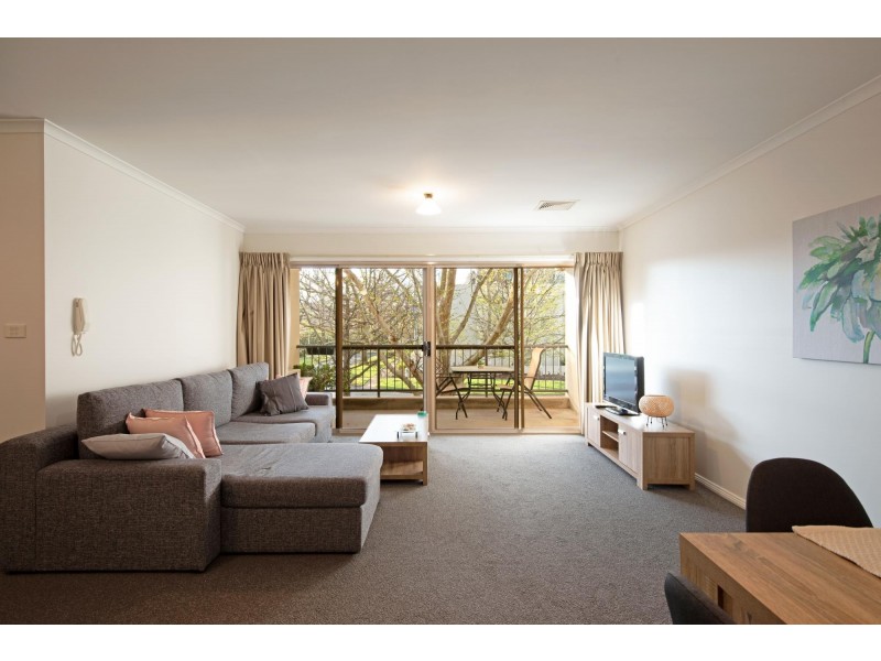 4/30 Cunningham Street, Kingston ACT 2604