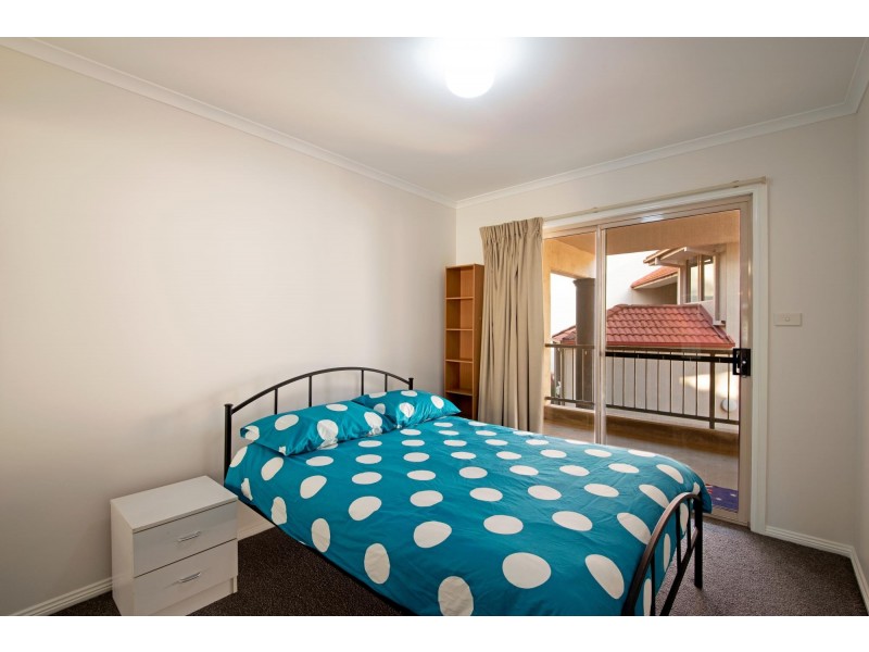 4/30 Cunningham Street, Kingston ACT 2604