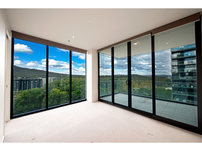 1007/240 Bunda Street, City ACT 2601