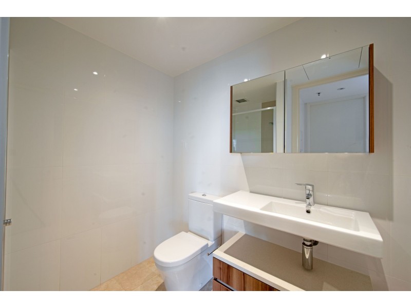 1007/240 Bunda Street, City ACT 2601