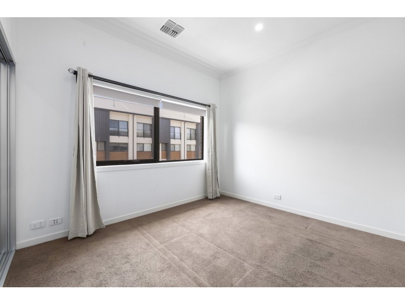 25/23 Wanderlight Avenue, Lawson ACT 2617