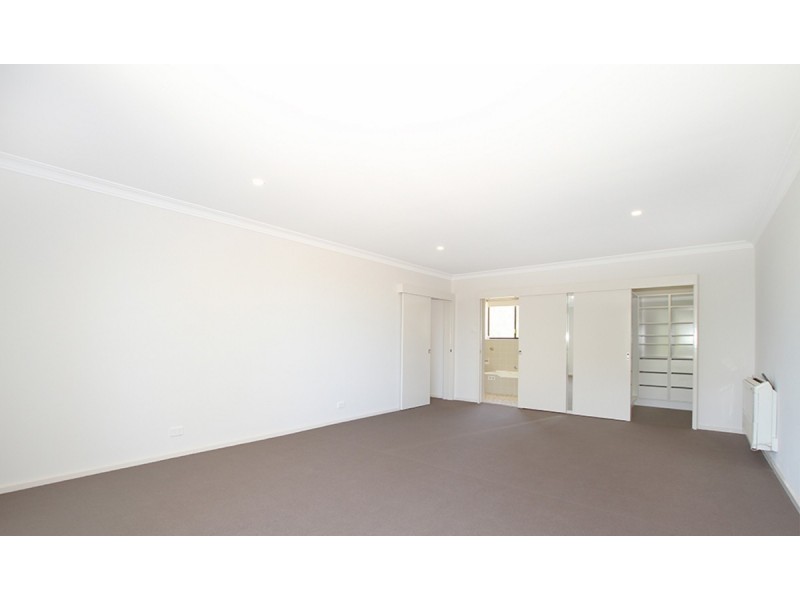 8 Cobby Street, Campbell ACT 2612