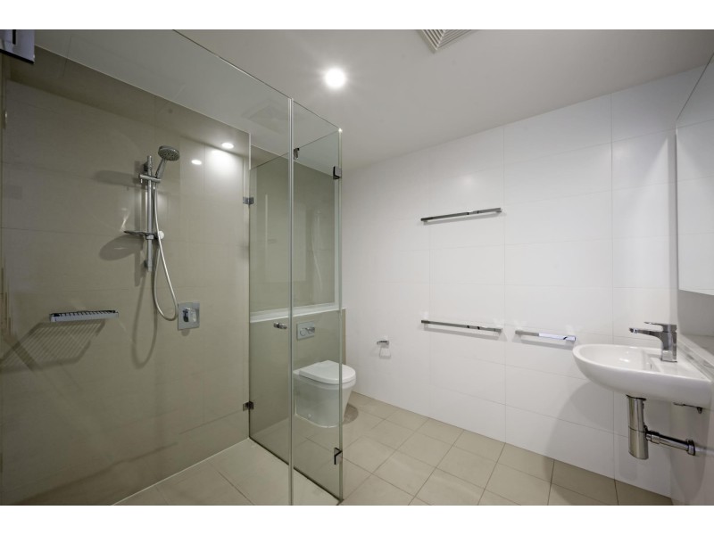 211/50 Eastlake Parade, Kingston ACT 2604