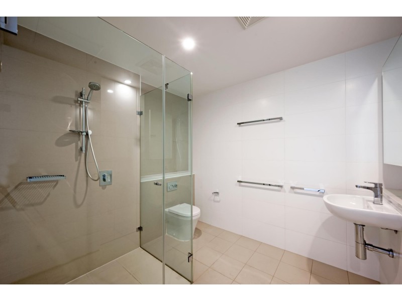 211/50 Eastlake Parade, Kingston ACT 2604