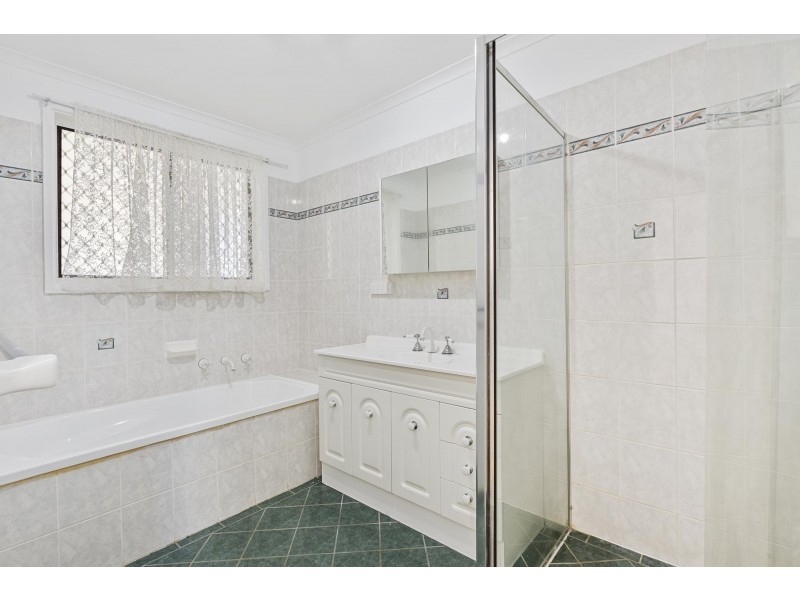 1 Guthridge Crescent, Wanniassa ACT 2903