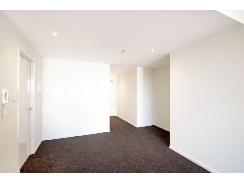 76/3 London Circuit, City ACT 2601