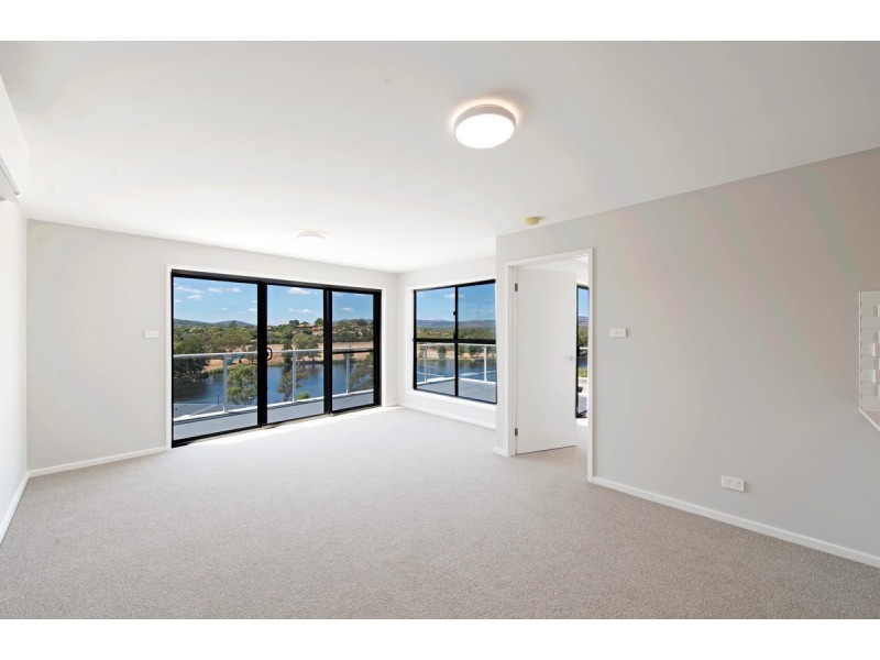 270/12 Limburg Way, Greenway ACT 2900