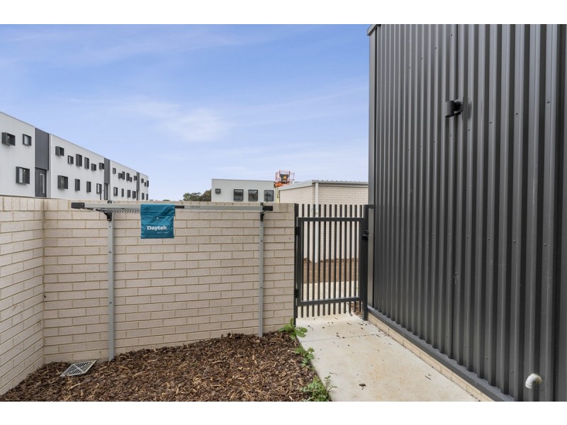 53/60 Kingsland Parade, Casey ACT 2913