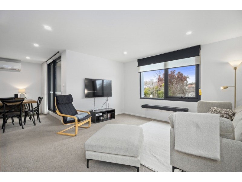 18/90 Lowanna Street, Braddon ACT 2612