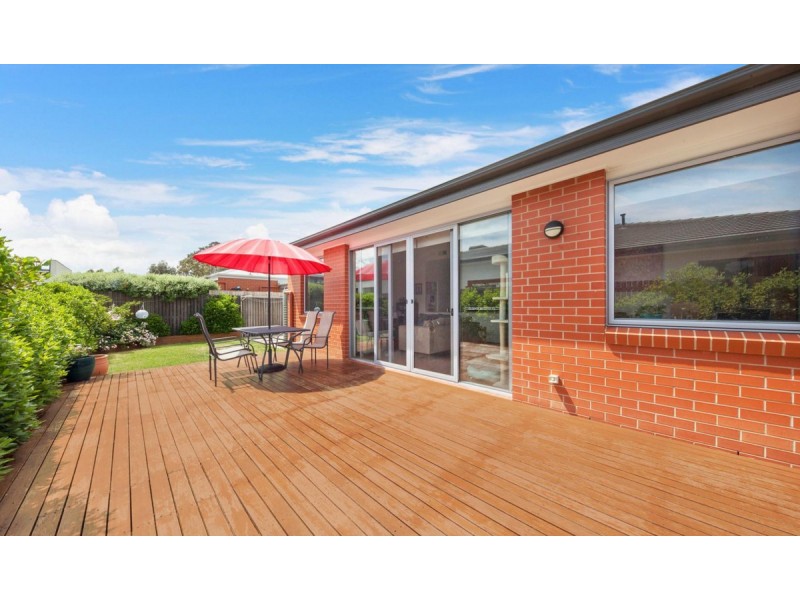 9 Mantle Street, Forde ACT 2914