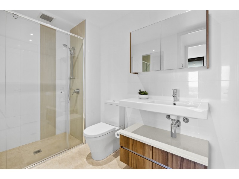 1517/240 Bunda Street, City ACT 2601