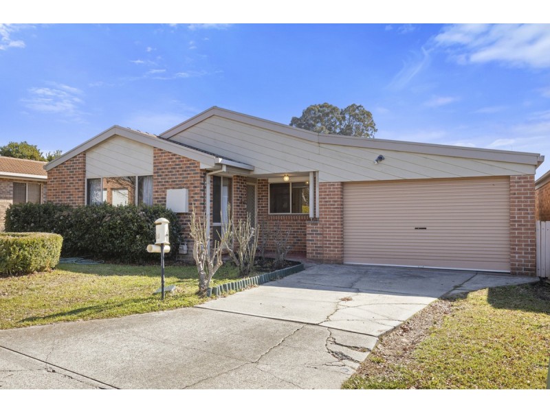 15 Manna Close, Palmerston ACT 2913