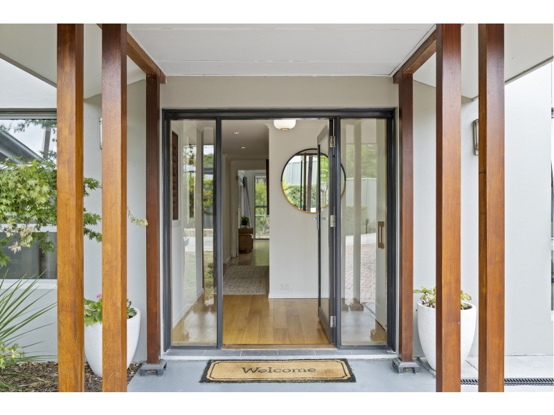 22 Payne Place, Fadden ACT 2904