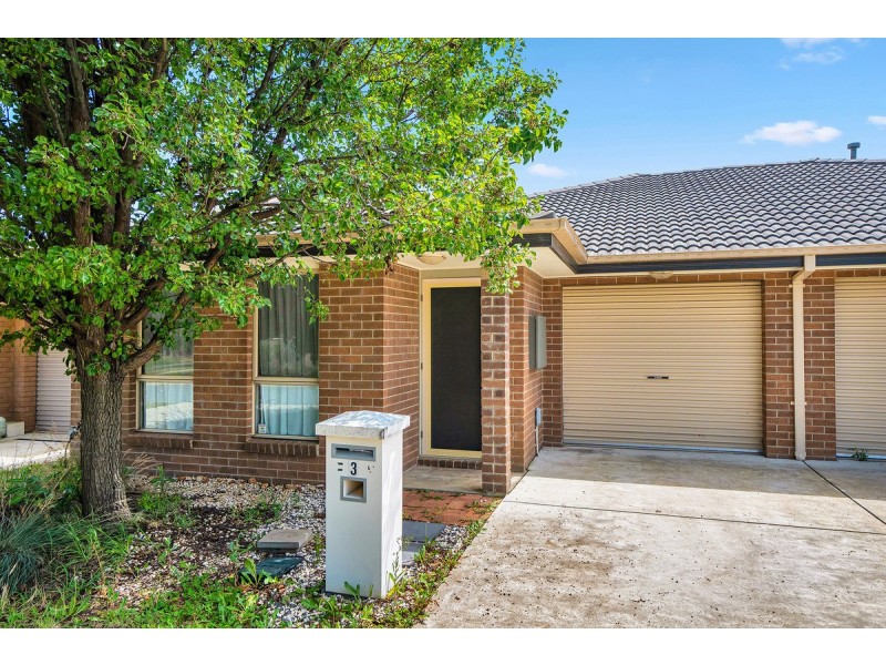 3 Jeff Snell Crescent, Dunlop ACT 2615